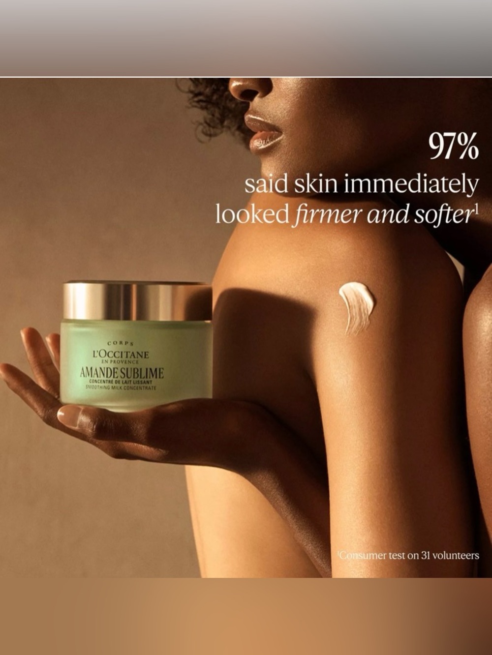 L'OCCITANE Amande Sublime Moisturizer - Pale Green with Gold Lid